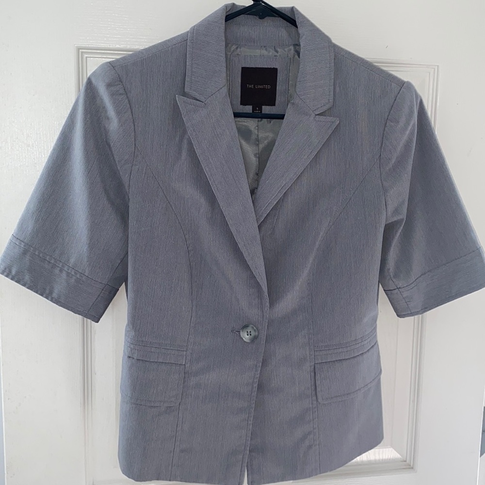 The Limited suit